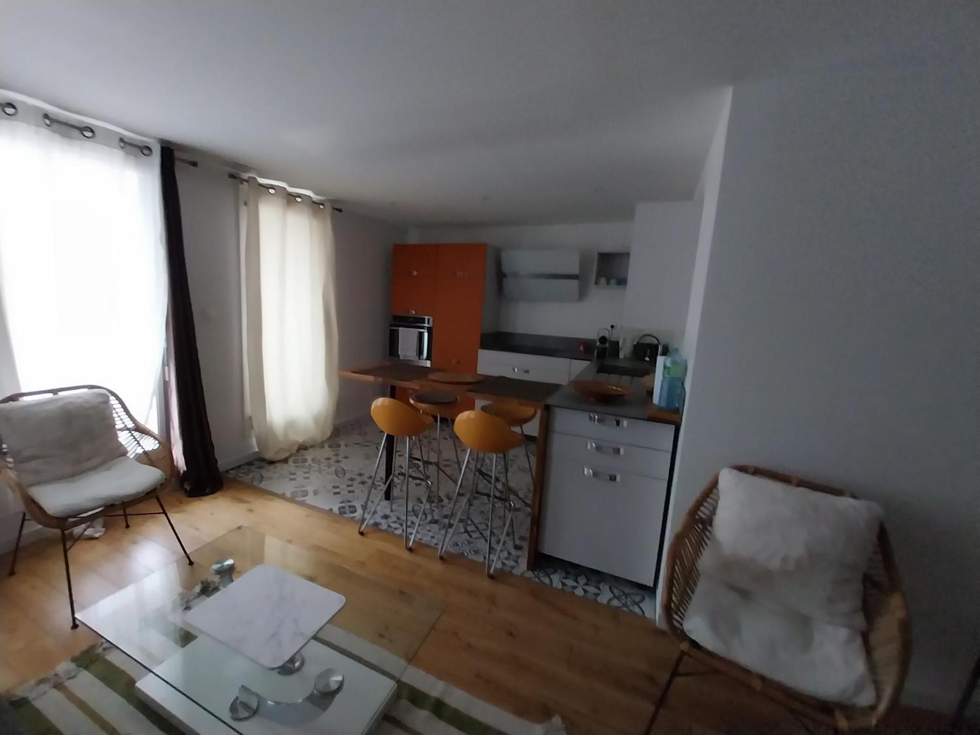 Appartement La Defense กูร์เบอวัวร์ ภายนอก รูปภาพ