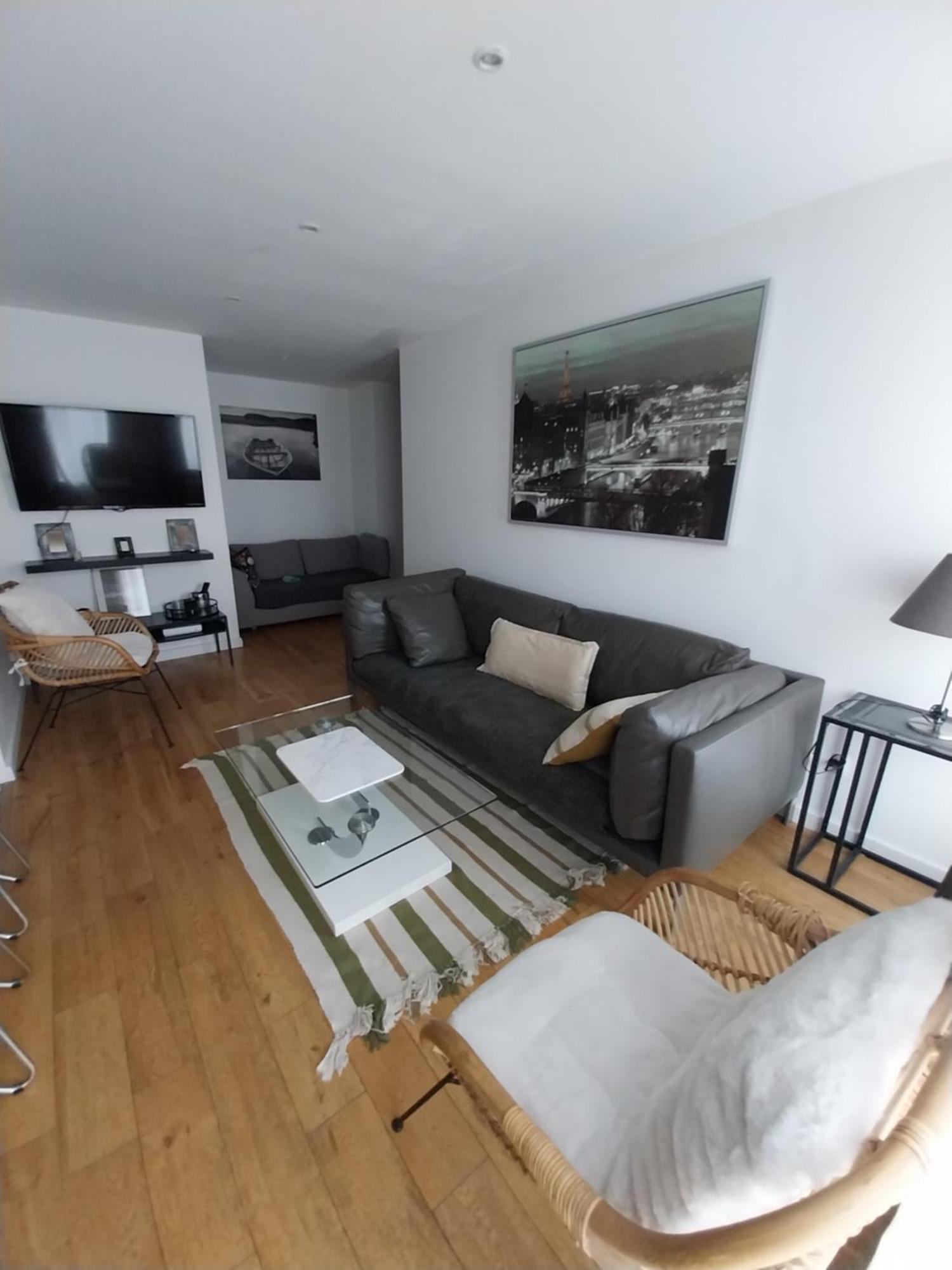 Appartement La Defense กูร์เบอวัวร์ ภายนอก รูปภาพ