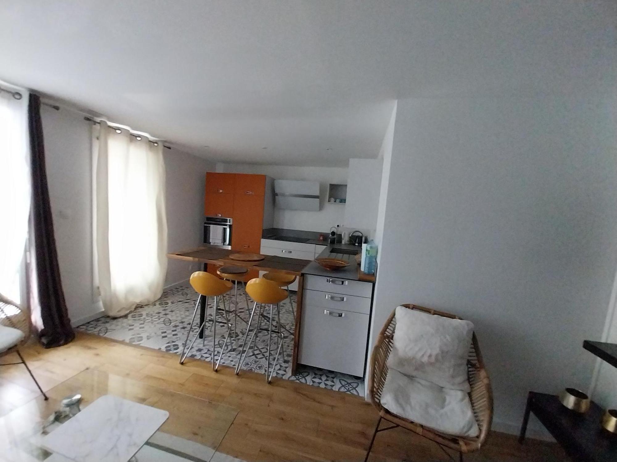 Appartement La Defense กูร์เบอวัวร์ ภายนอก รูปภาพ